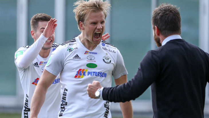 «Б-36 Торсхавн»