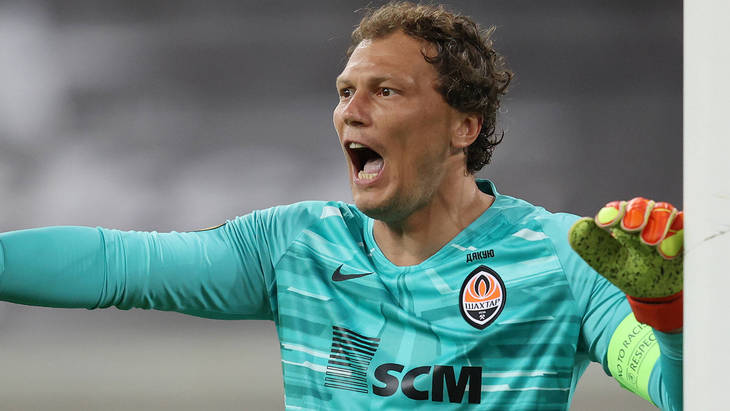 Андрей Пятов