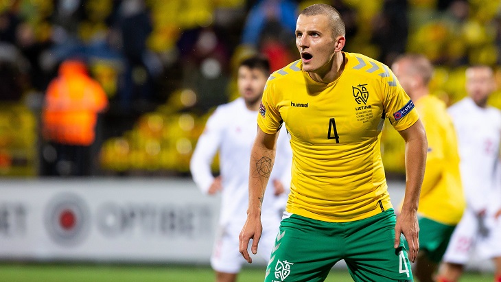 Литва сохраняет шансы на победу в группе