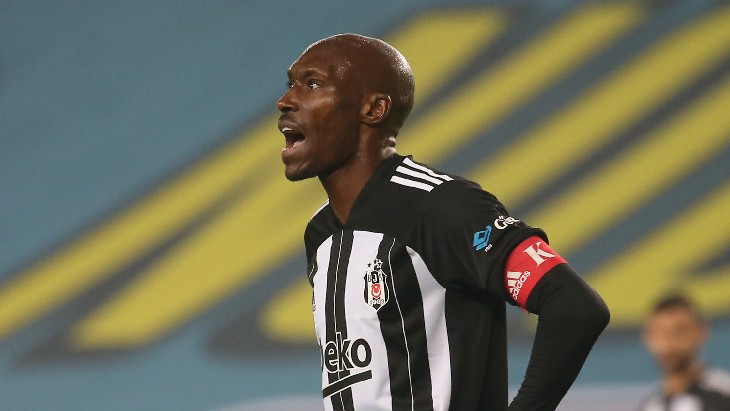 Атиба Хатчинсон