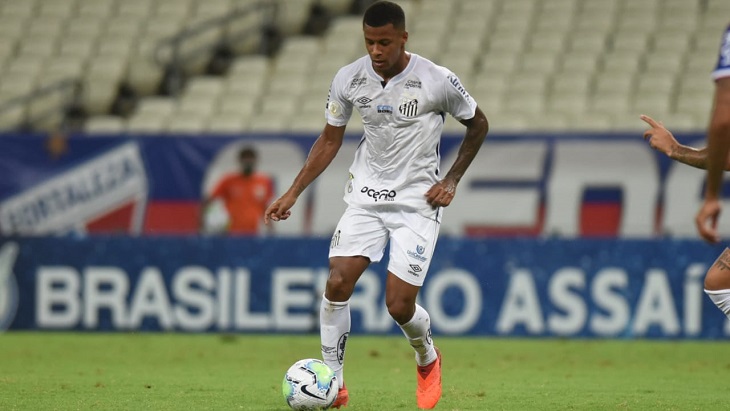 «Сантос» идет на 9-м месте