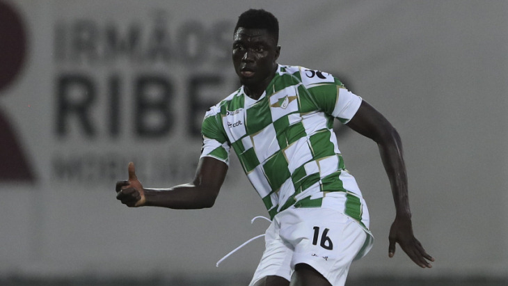 Игрок «Морейренси»