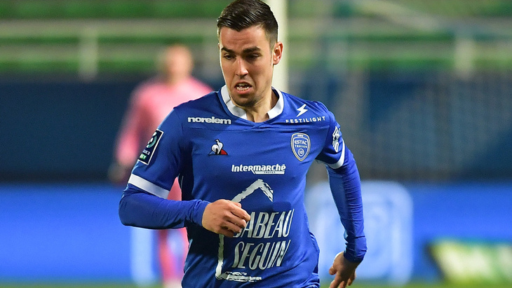 Футболист «Труа»