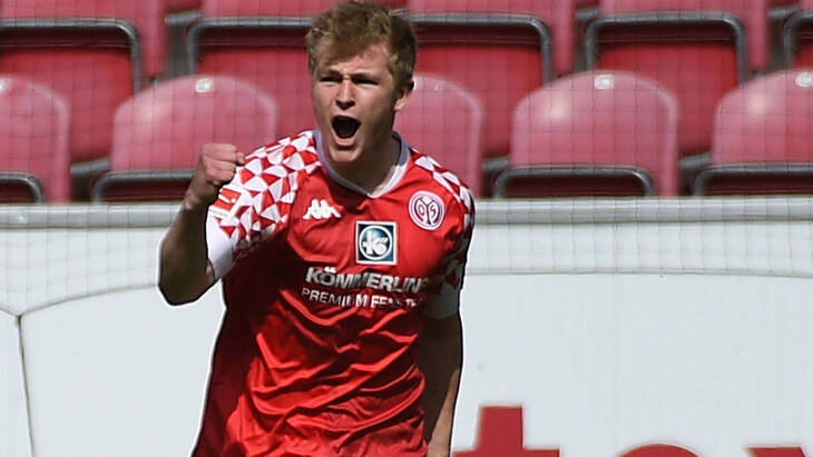 Джонатан Буркардт