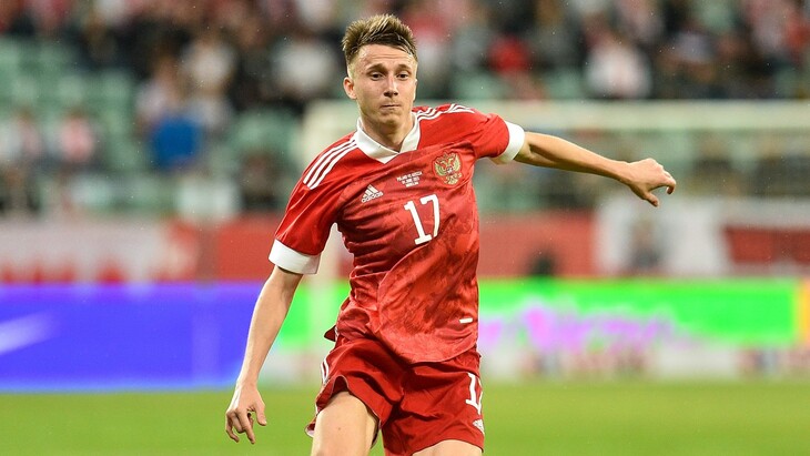 Александр Головин