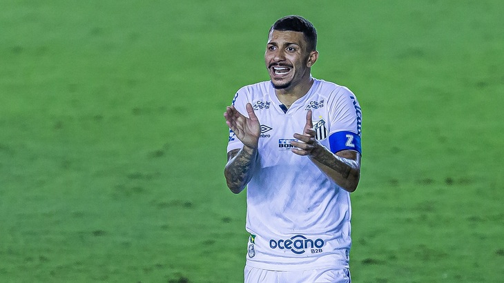 «Сантос» идет на 10 месте