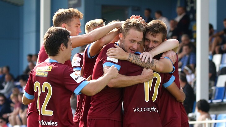 Игроки «Велеса»