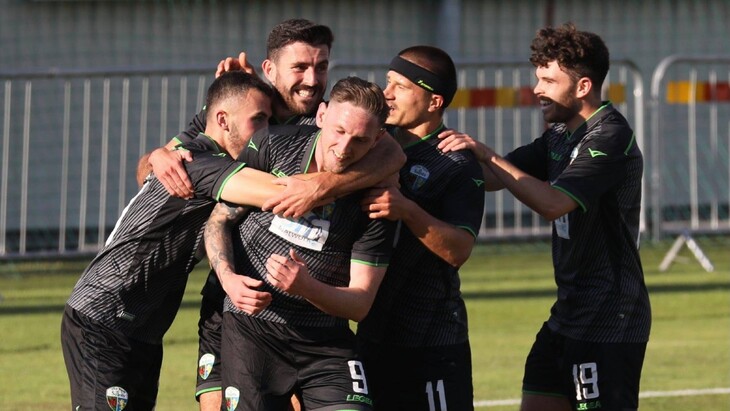 Игроки «Нью-Сейнтс»