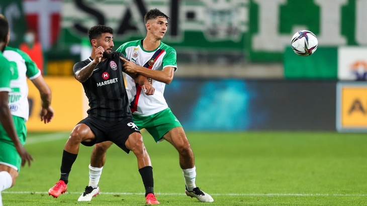 «Рапид» выиграл у «Зари» со счетом 3:0 в первом матче