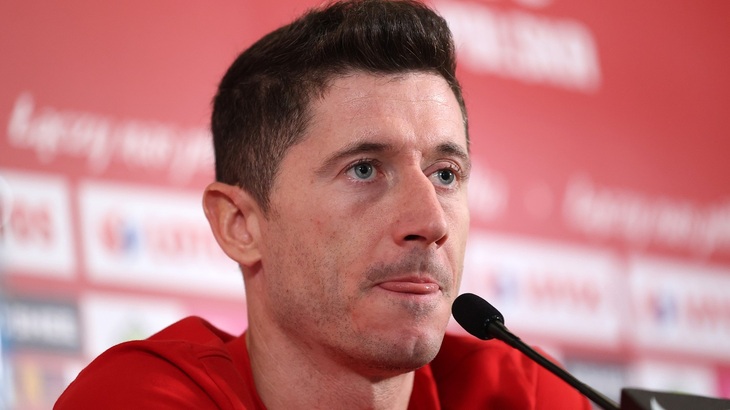 Польша идет на второй строчке группы