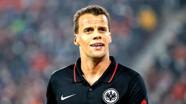 «Айнтрахт» после начала сезона потерпел всего лишь три поражения