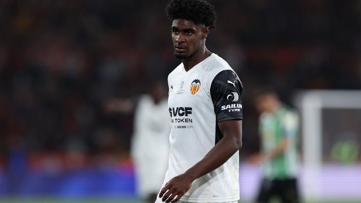 «Валенсия» идет в середине таблицы