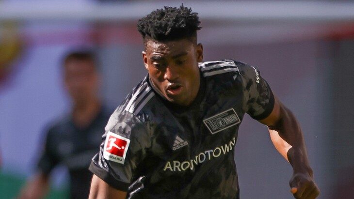 Тайво Авоньи