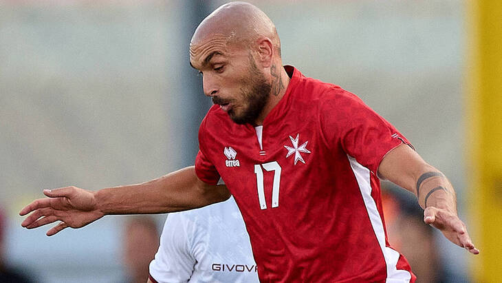 Тедди Теума