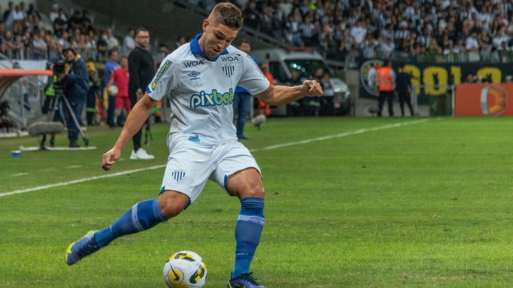 «Аваи» идет на 7-м месте