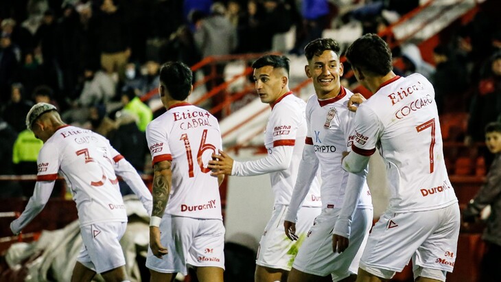 Игроки «Атлетико Уракана»