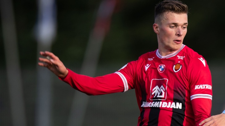 «Викингур» выиграл первый матч