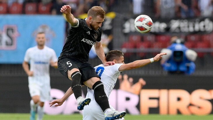 Фрагмент матча «Цюрих» — «Карабах». 2-й раунд квалификации Лиги чемпионов