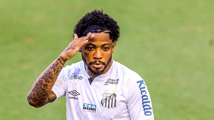 Весной «Сантос» выиграл у «Куябы» со счетом 4:1