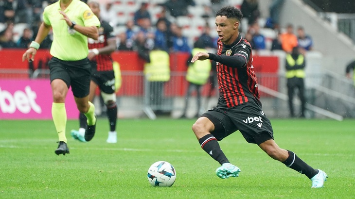 «Ницца» занимает второе место в группе