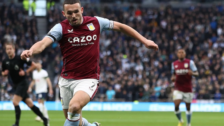 «Астон Вилла» идет на 12 месте