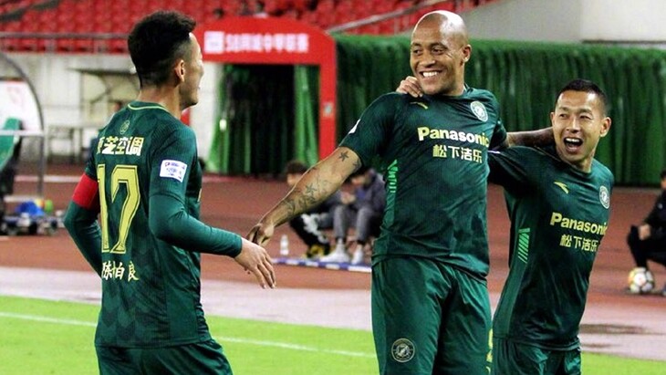 «Чжэцзян Профессионал»