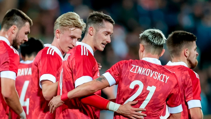 Сборная России выиграла лишь один из четырех последних матчей