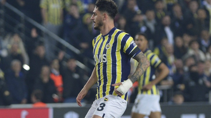 «Фенербахче» не выиграл два последних матча