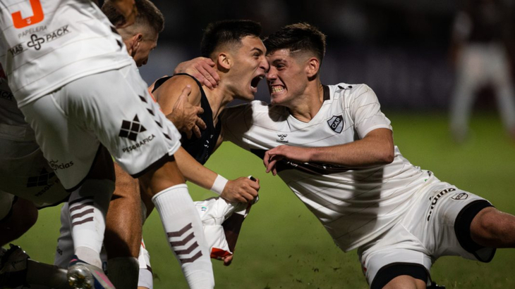 «Платенсе»