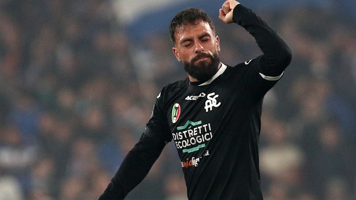 «Специя» борется за выживание в элите