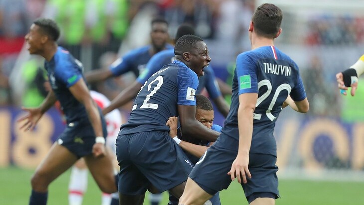 Юные французы