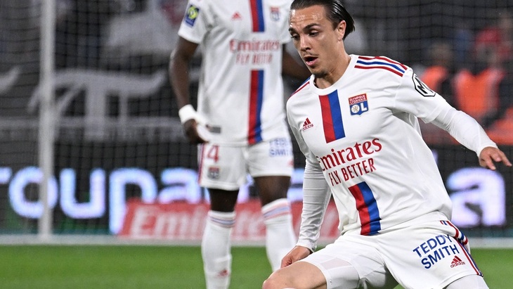 «Лион» занимает 7-е место