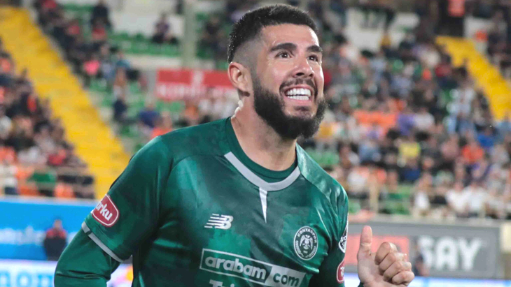 Алехандро Посуэло