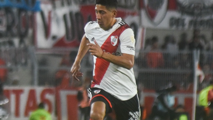 «Ривер Плейт» лидирует