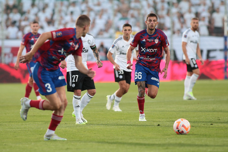 «Ракув» — «Легия». Фрагмент матча чемпионата Польши