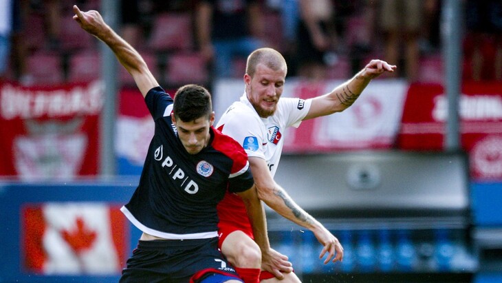 Фрагмент матча «Зриньски» — «Утрехт»