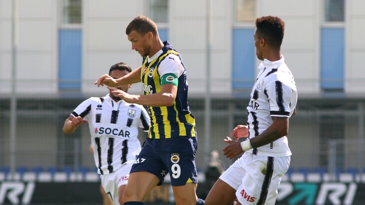 «Фенербахче» — «Нефтчи»