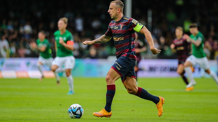 «Погонь» — одной ногой в следующем раунде ЛК