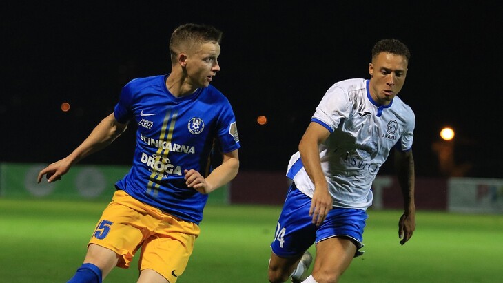 «Арарат» — «Целе»