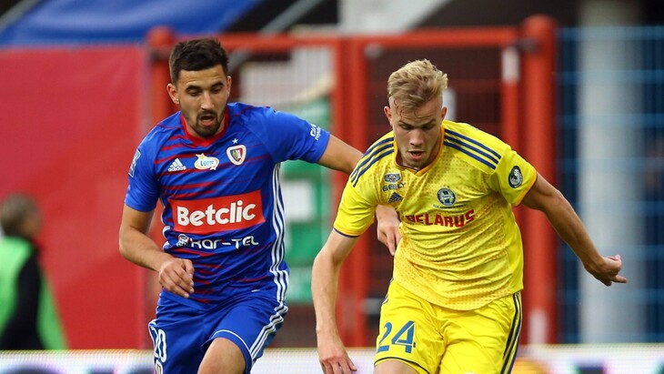 «Пяст» — БАТЭ