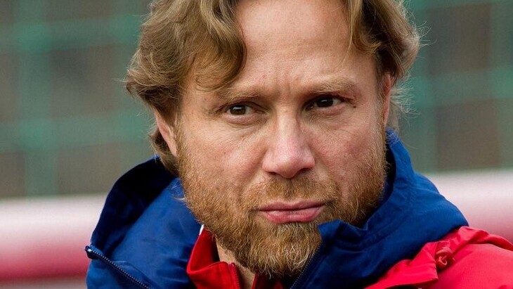 Валерий Карпин