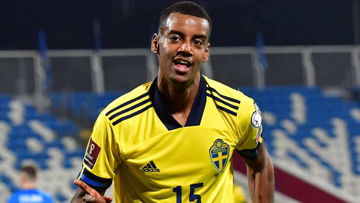 Александр Исак