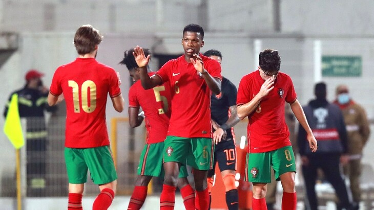 Молодежная сборная Португалии