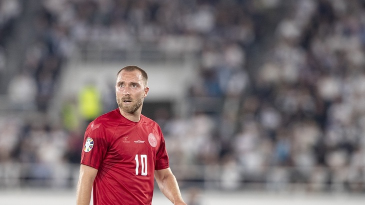 Дания — фаворит матча