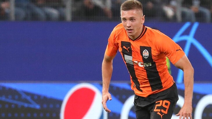 Егор Назарина