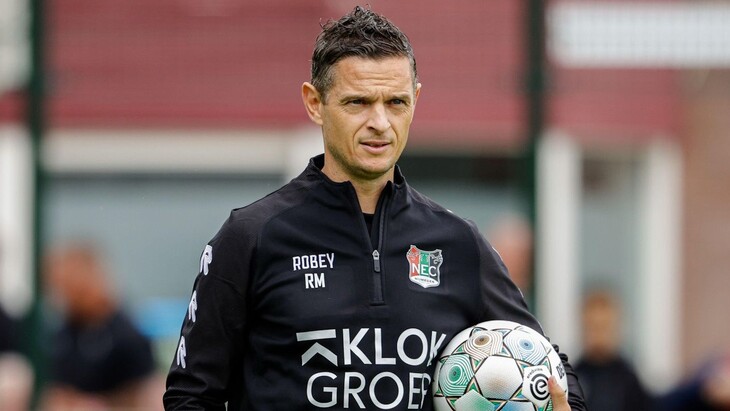 Роджер Мейер