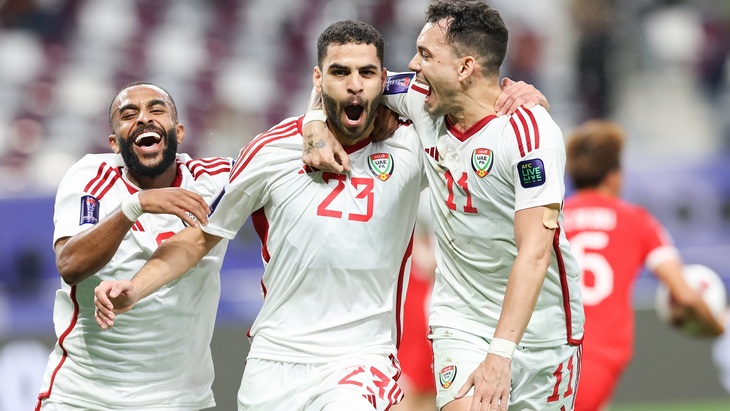 ОАЭ выиграл в первом туре