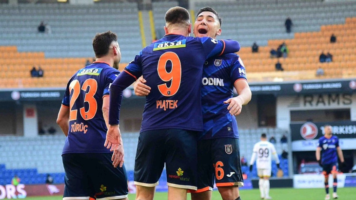 «Башакшехир»