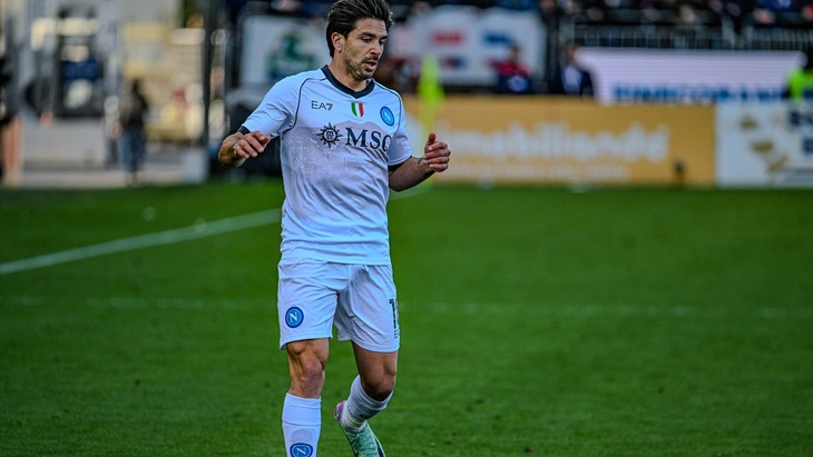 Прогноз и ставки на «Сассуоло» — «Наполи» Прогноз и ставки на «Сассуоло» — «Наполи»