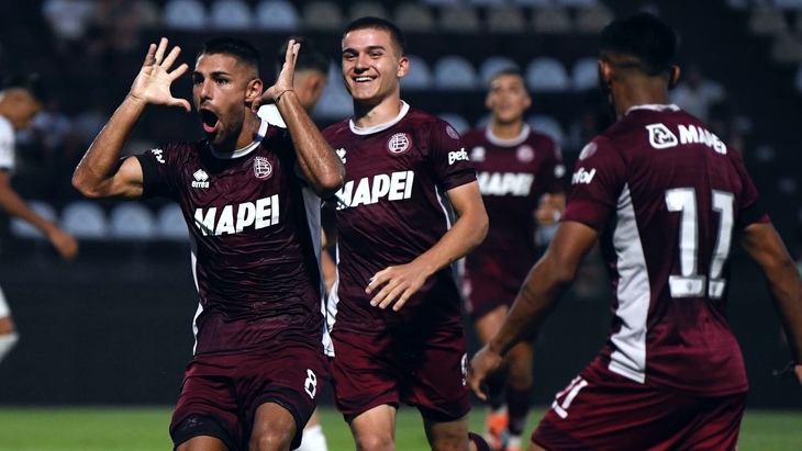 Игроки «Лануса»